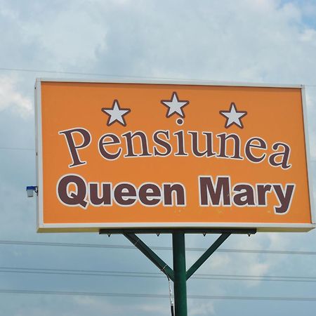 Pensiunea Queen Mary Sanpetru Bagian luar foto